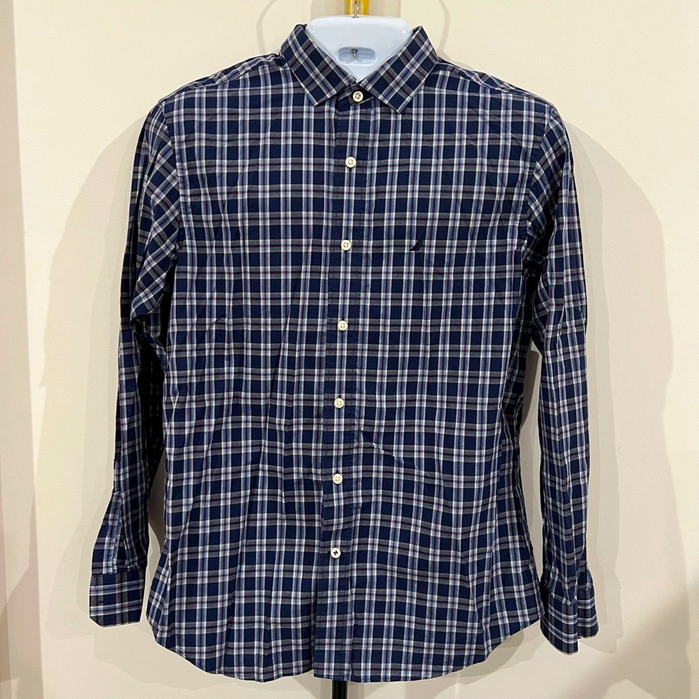 Nautica Blue, Gray and White checkered pattern long sleeve button-down shirt